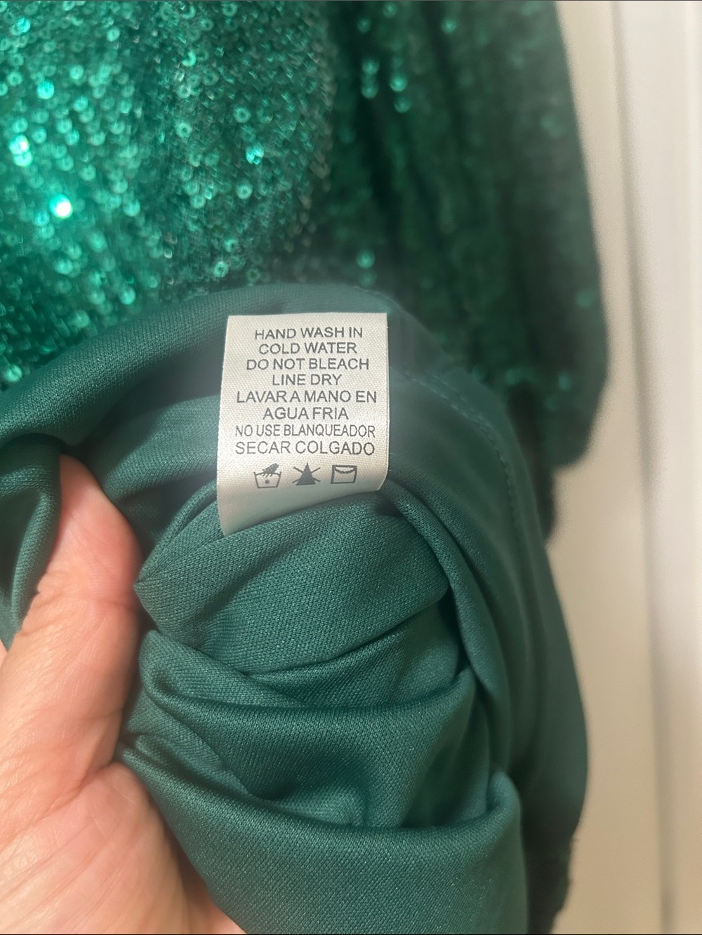 Emerald Sequin Long Sleeve Dress - Women - Picture 4 of 5
